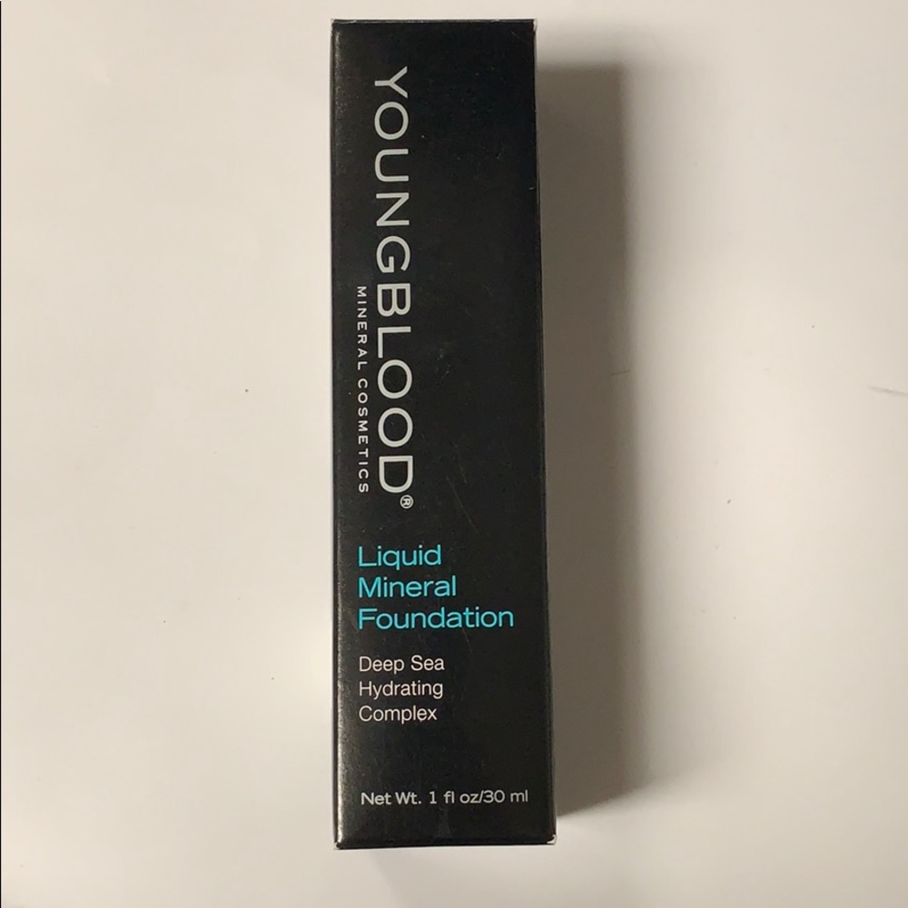 Young Blood Liquid Foundation in Suntan